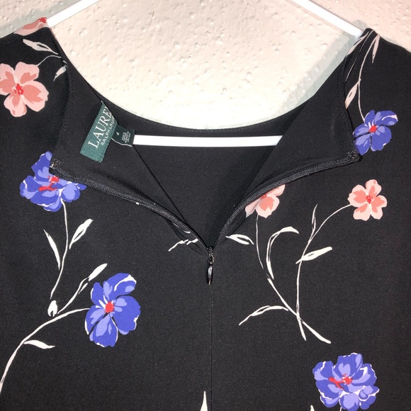 LAUREN RALPH LAUREN Size 4 Floral Lightly Worn,No Flaws,Pit 2 Pit 16.5”Length 37 - Picture 4 of 9